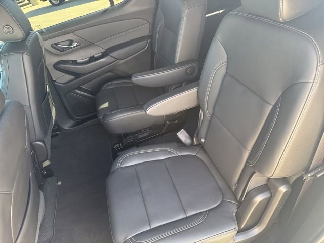 Used 2023 Chevrolet Traverse LT image 25