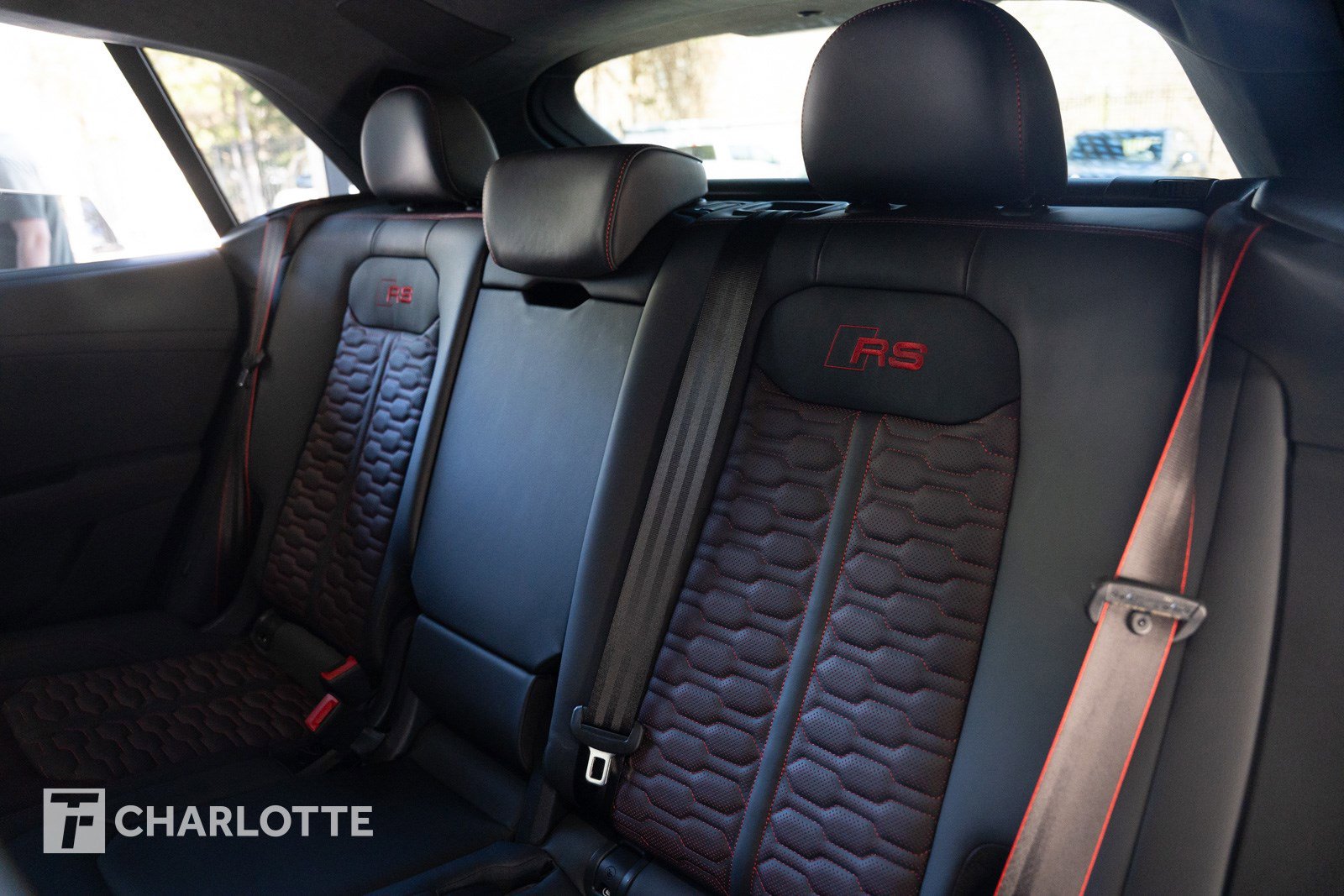 Used 2025 Audi RS Q8 performance image 27