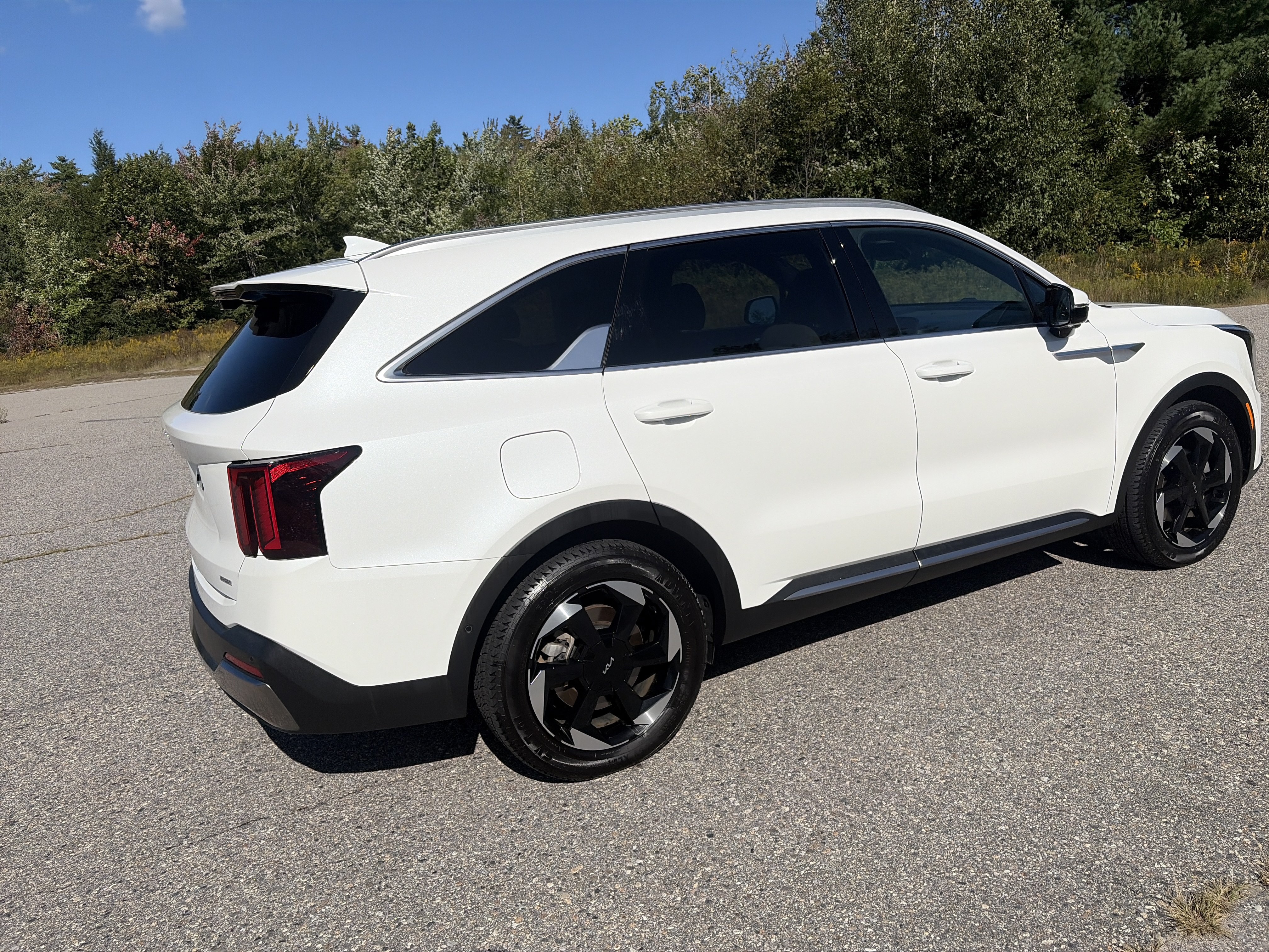 Certified 2025 Kia Sorento SX Prestige AWD/4WD image 5