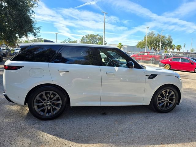Used 2024 Land Rover Range Rover Sport Dynamic SE image 7