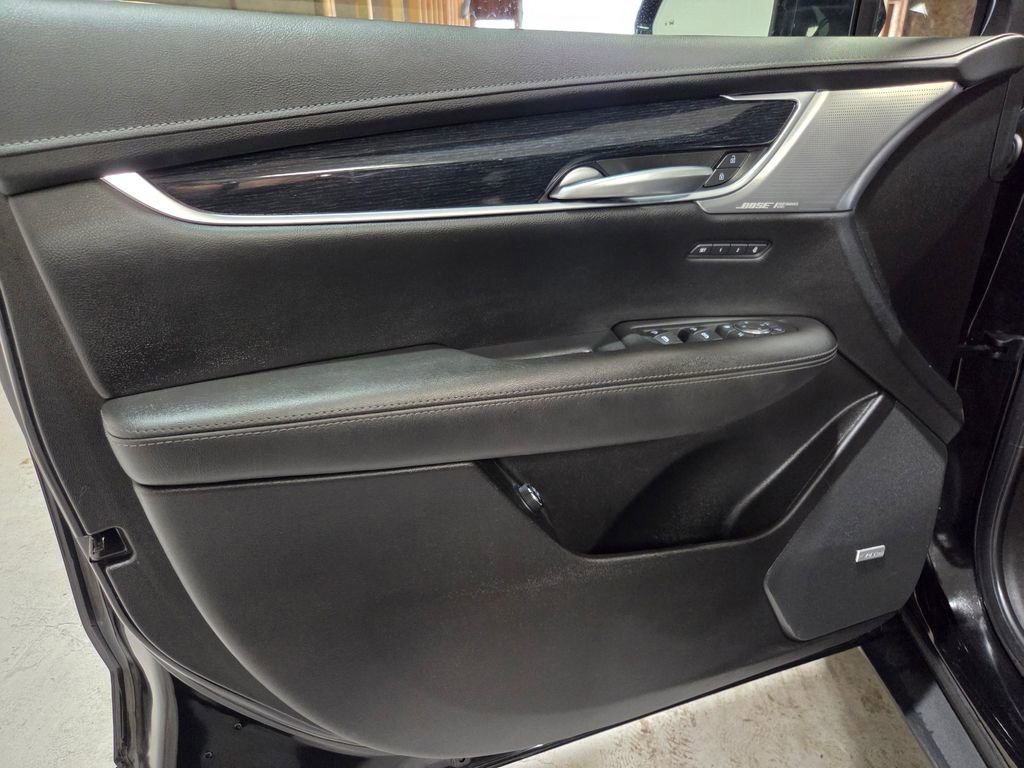 Used 2024 Cadillac XT5 Premium Luxury image 17