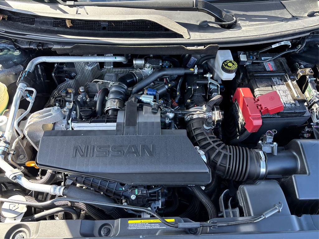 Certified 2025 Nissan Rogue S image 13