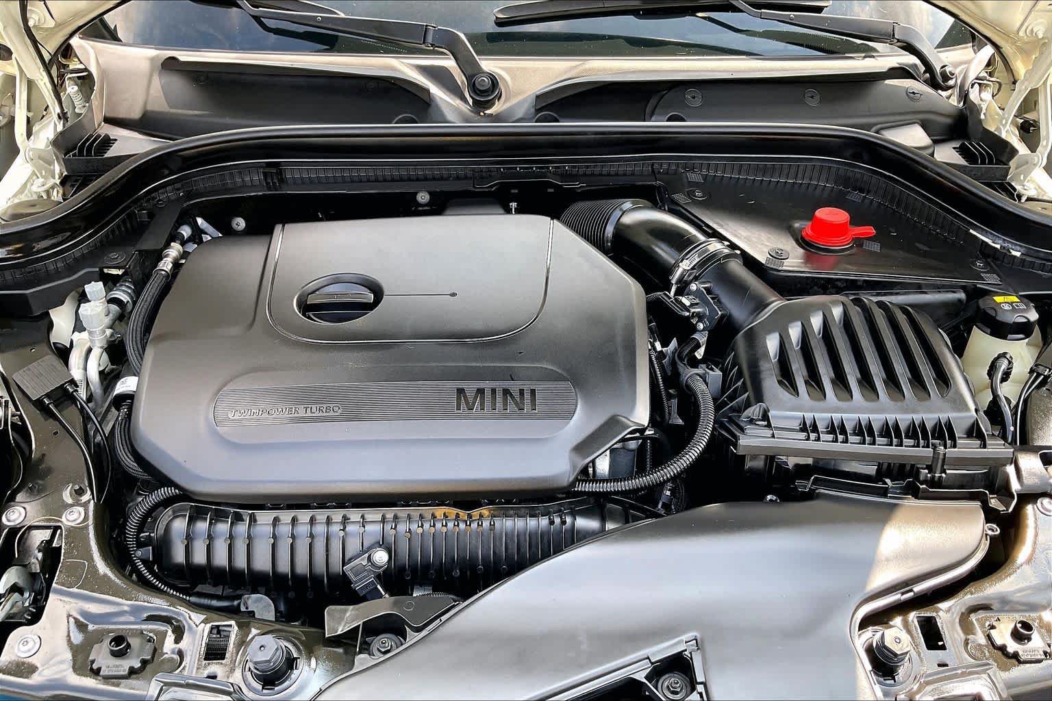 Used 2020 MINI Cooper S w/ Storage Package FWD image 31