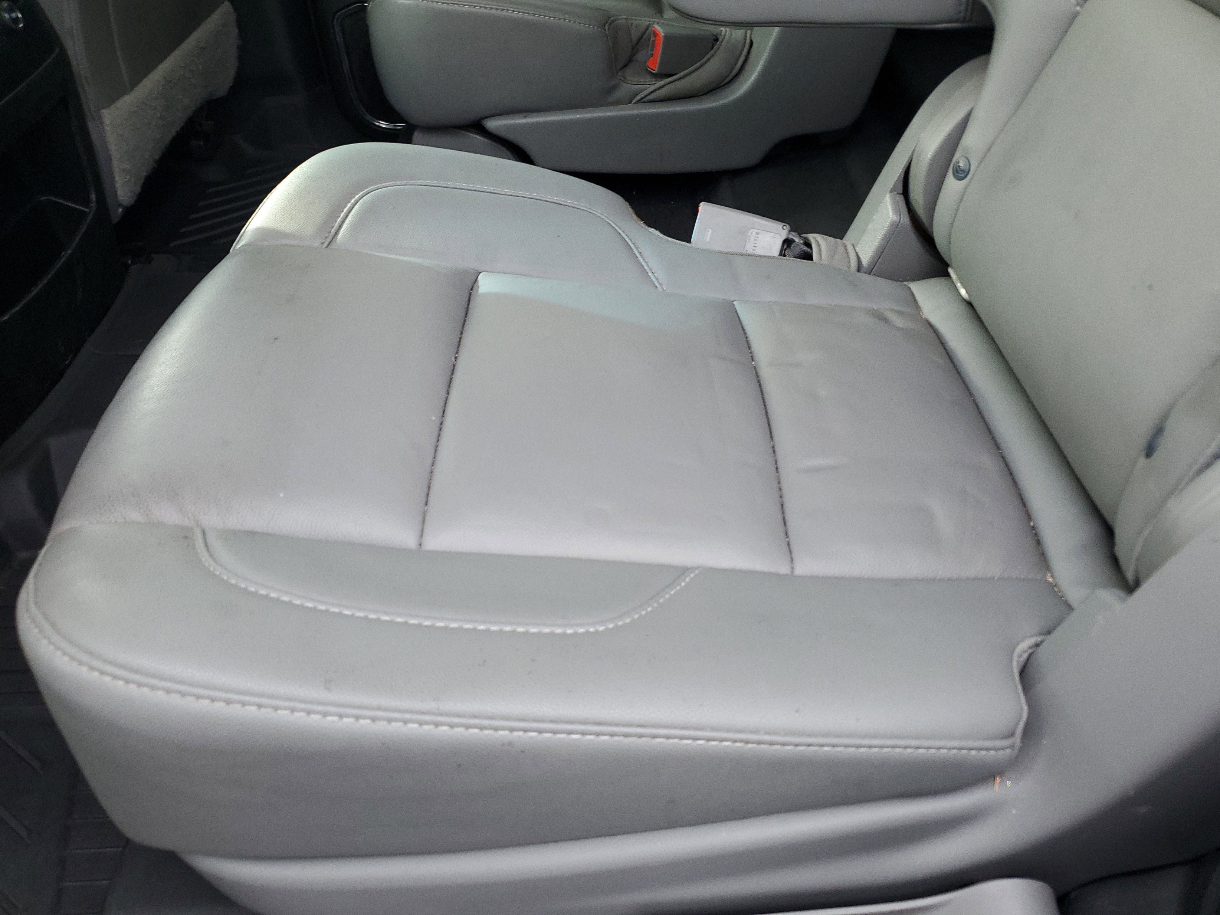 Used 2019 Chevrolet Tahoe LT w/ Luxury Package image 17