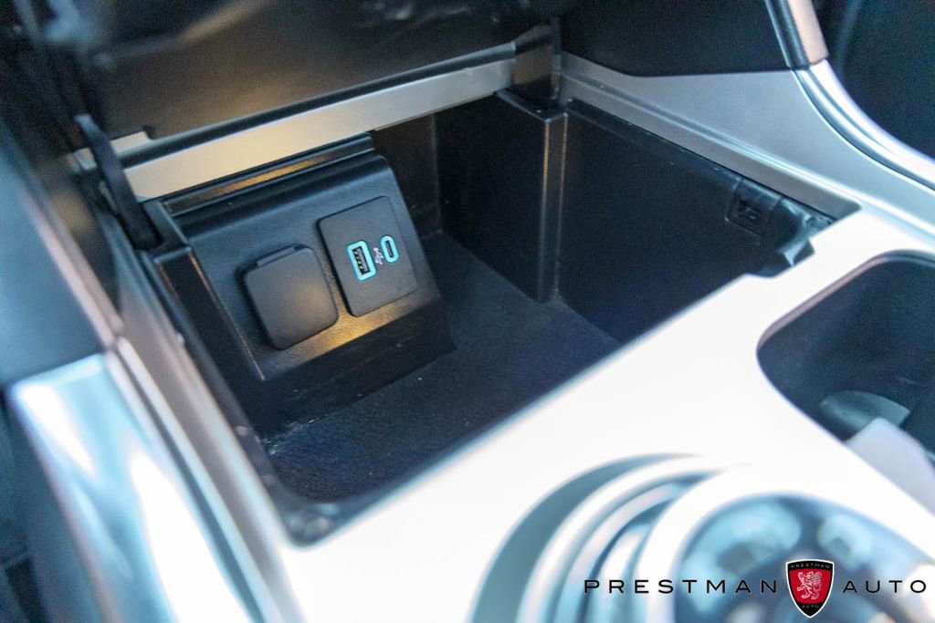 Used 2024 Ford Explorer Platinum w/ Technology Package image 43