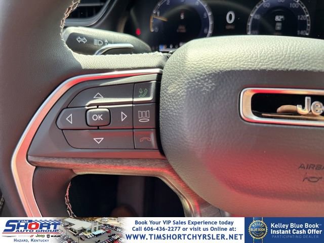 New 2026 Jeep Grand Cherokee Limited w/ Limited Altitude Package AWD/4WD image 34
