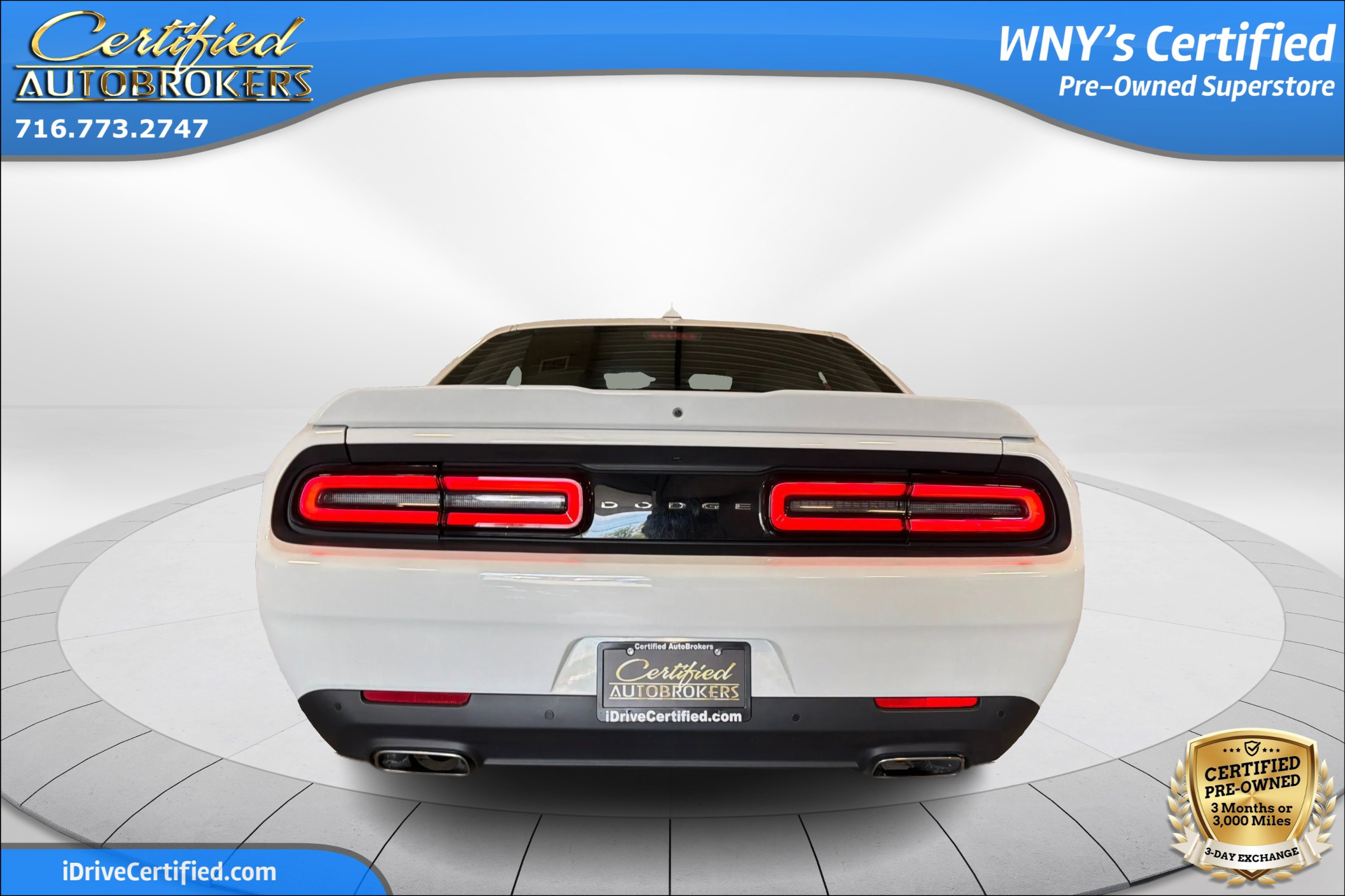Used 2016 Dodge Challenger SXT Plus RWD image 7