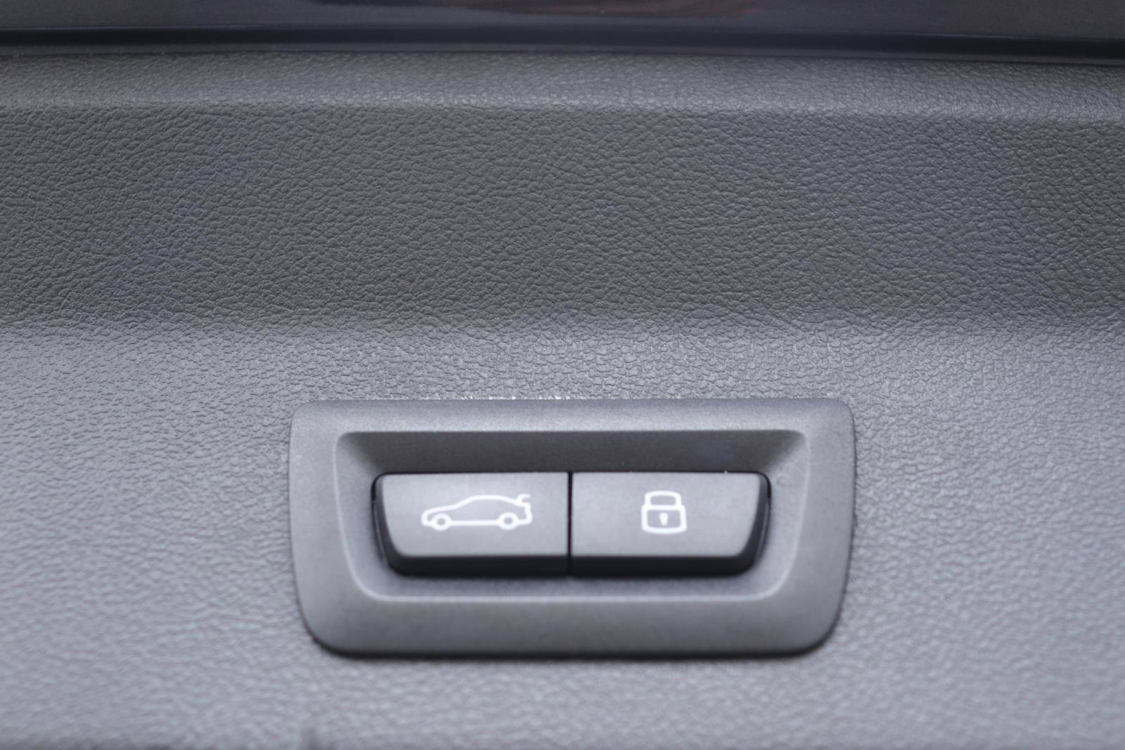 Used 2024 BMW X3 xDrive30i image 18