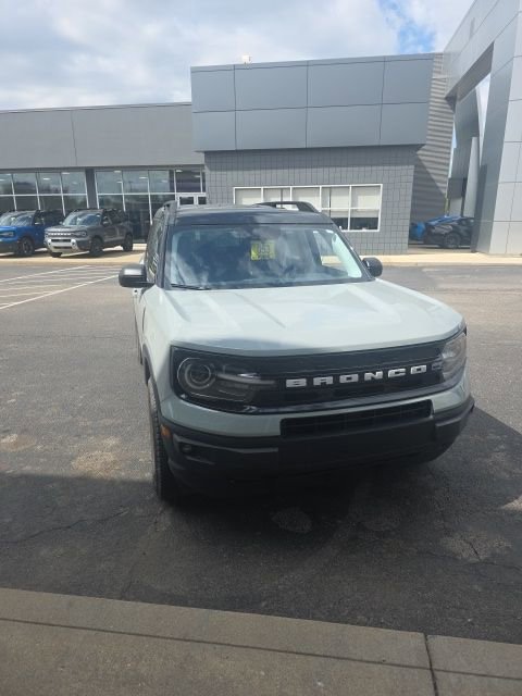 Certified 2021 Ford Bronco Sport Outer Banks AWD/4WD image 4