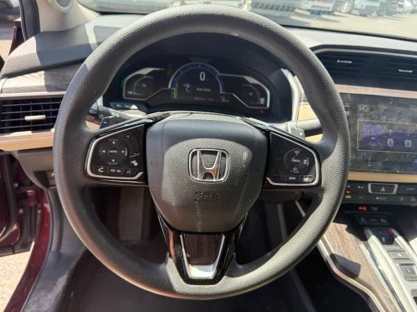 Used 2018 Honda Clarity Base 4dr Sedan image 11