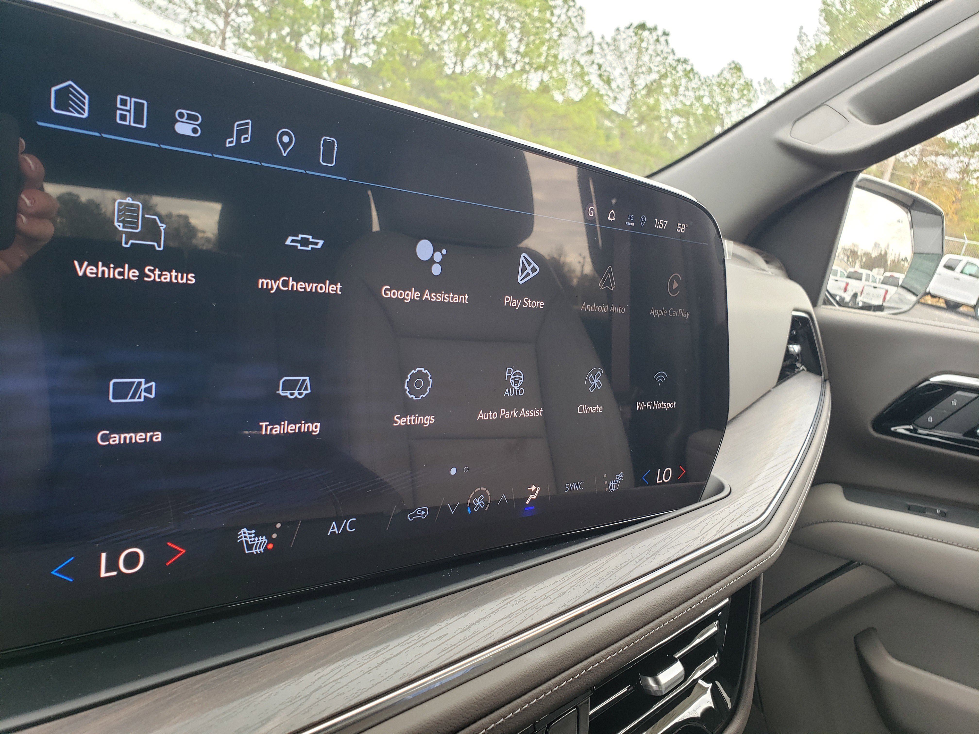 New 2026 Chevrolet Tahoe LT w/ Comfort Package image 25