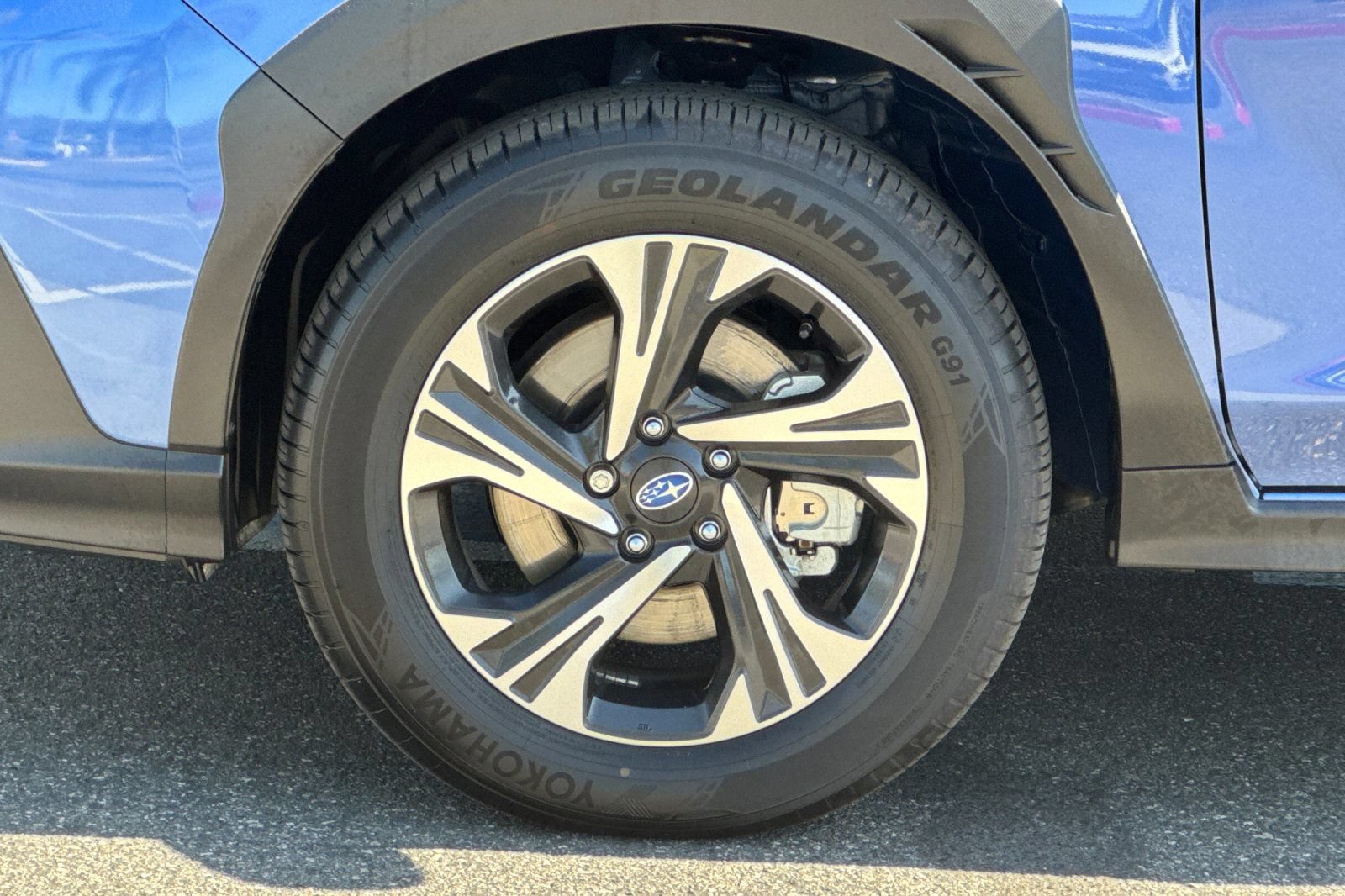 Certified 2025 Subaru Crosstrek 2.5i Premium AWD/4WD image 29