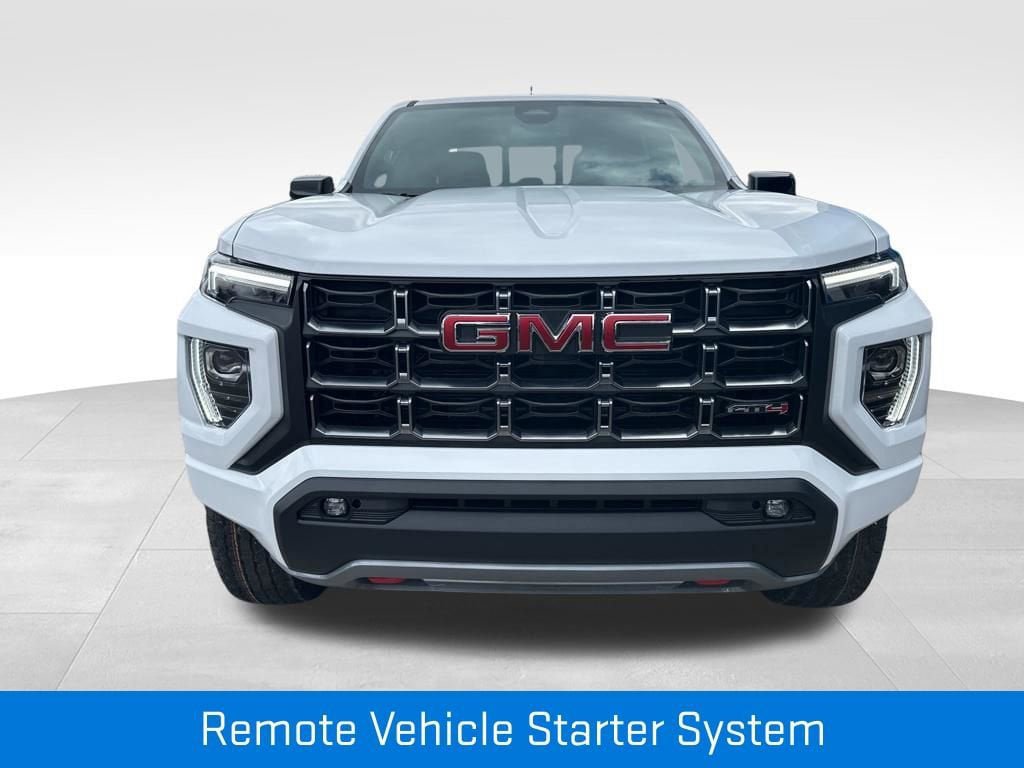 New 2026 GMC Canyon AT4 w/ AT4 Premium Package AWD/4WD image 5