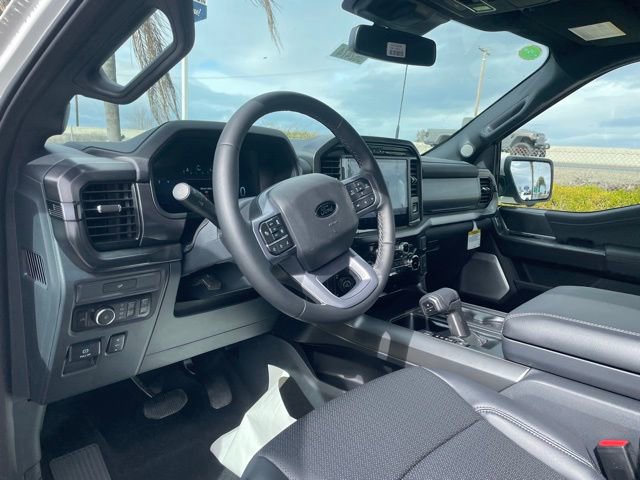 New 2026 Ford F150 Lariat w/ Equipment Group 502A High image 9