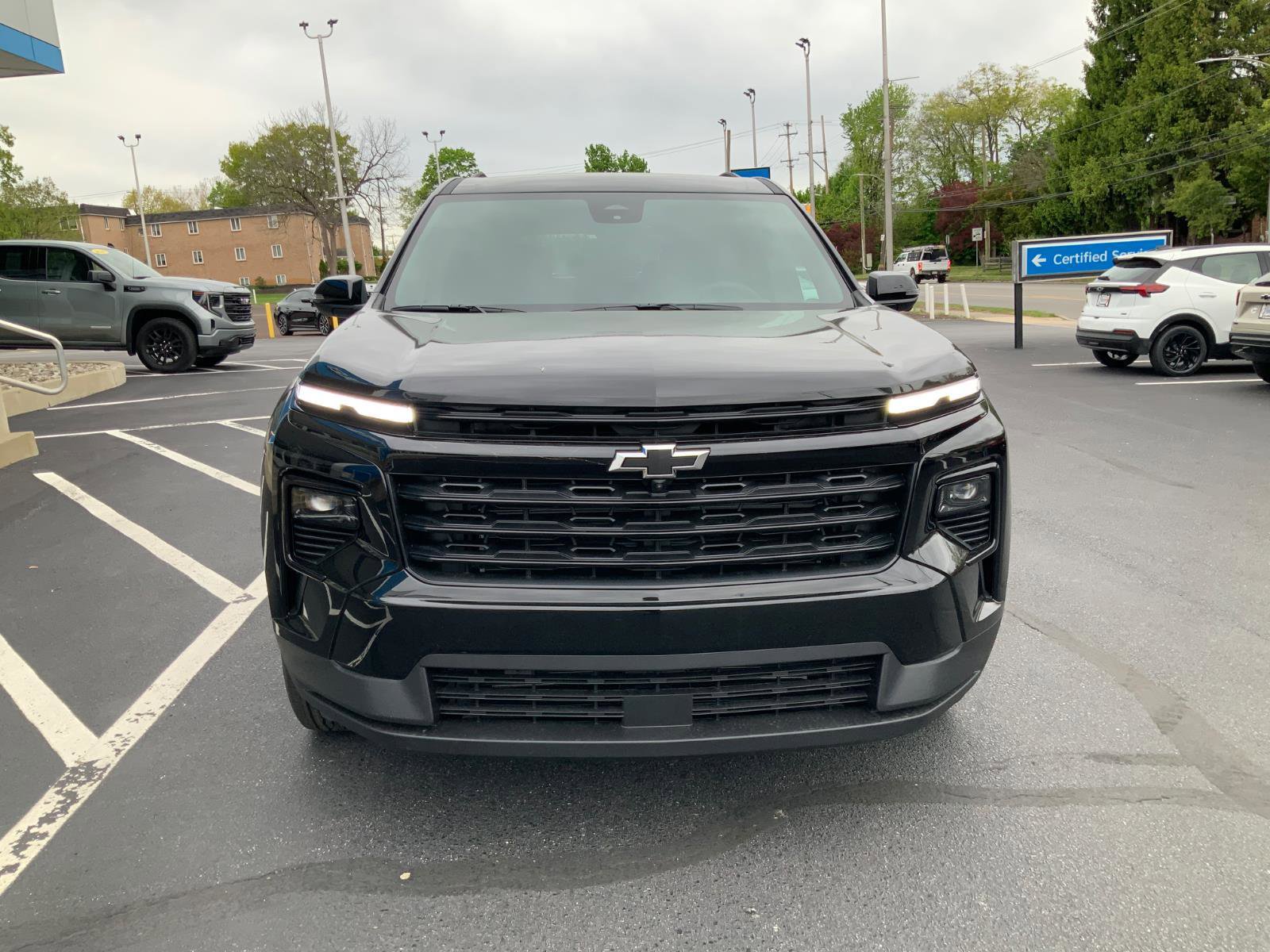New 2026 Chevrolet Traverse LT AWD/4WD image 2