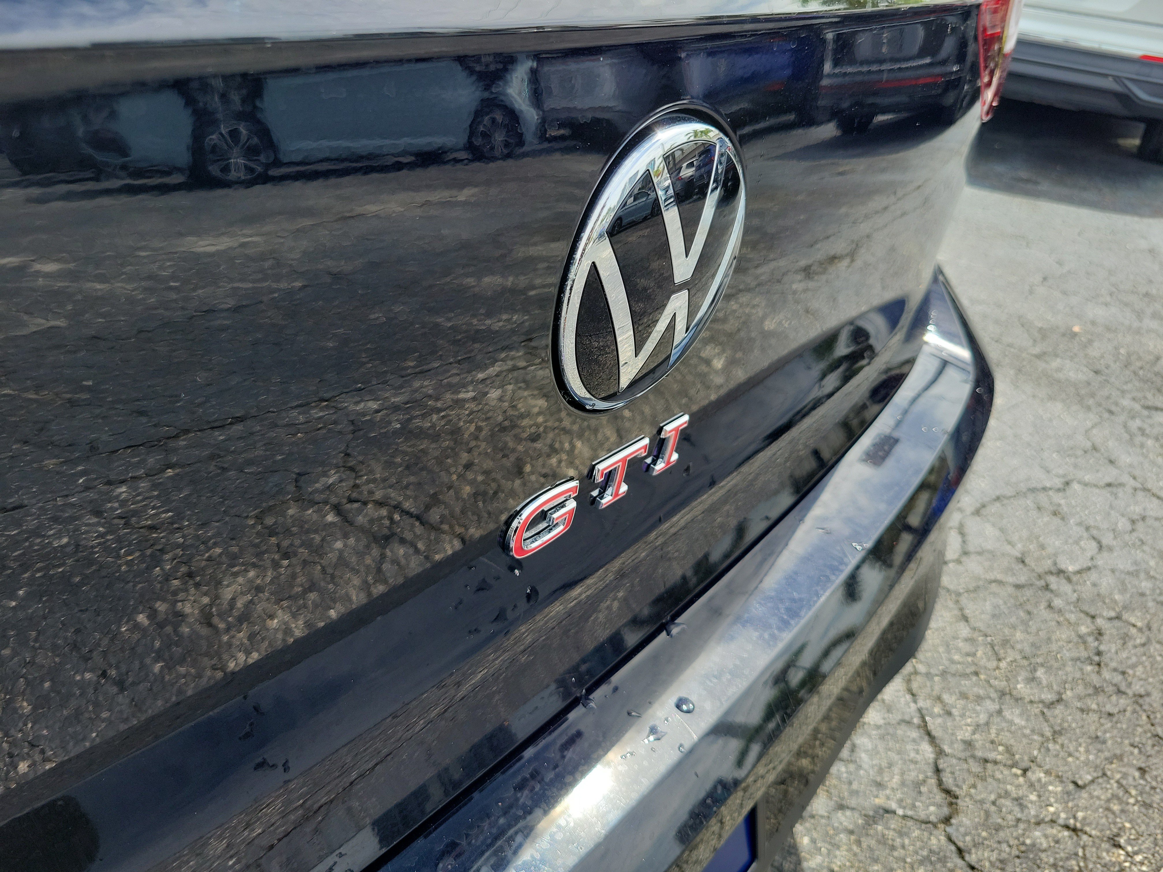 Certified 2023 Volkswagen GTI SE w/ Black Wheel Package FWD image 8