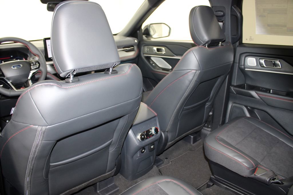 New 2026 Ford Explorer ST image 27
