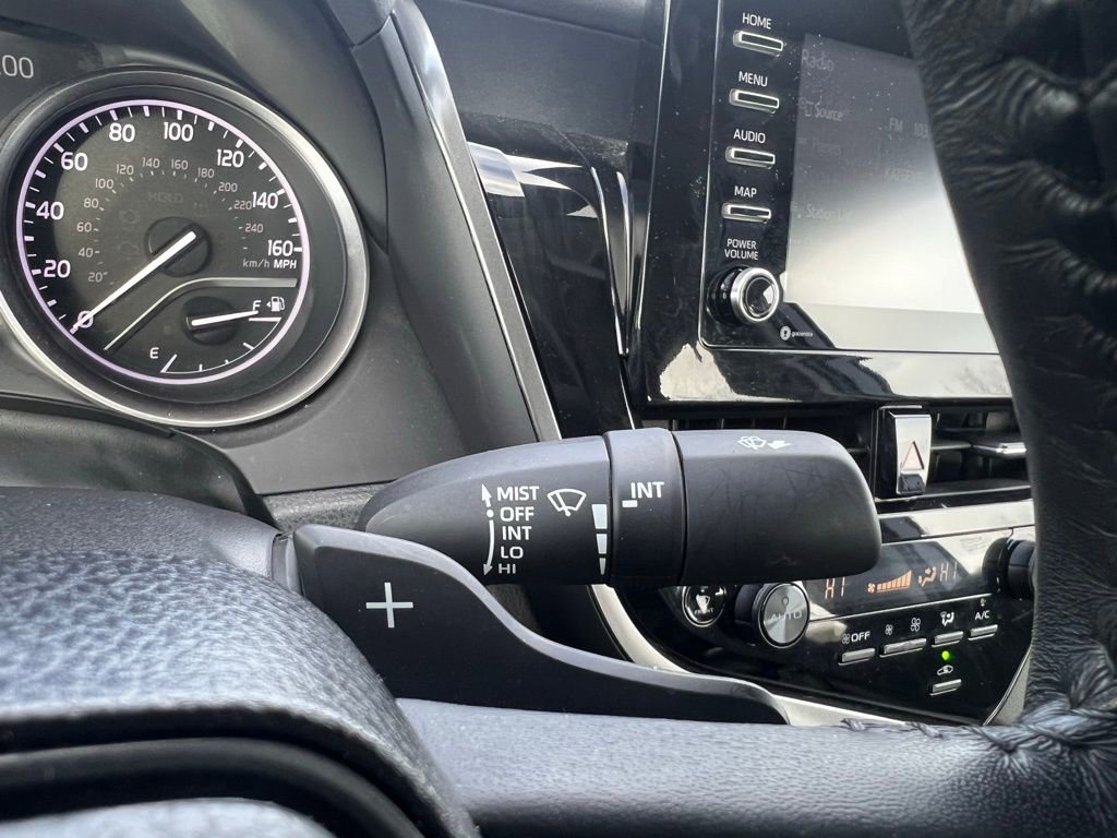 Used 2024 Toyota Camry SE w/ Cold Weather Package image 15