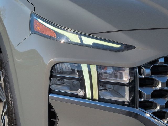 Used 2022 Hyundai Santa Fe SEL image 11