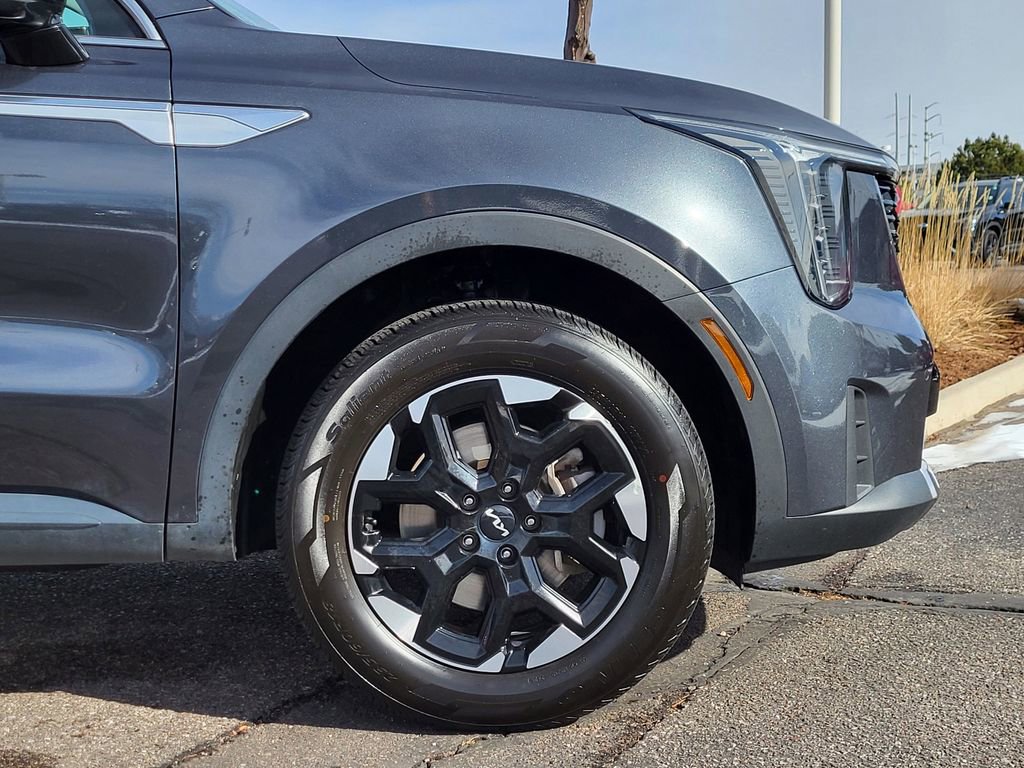 Used 2024 Kia Sorento S AWD/4WD image 29