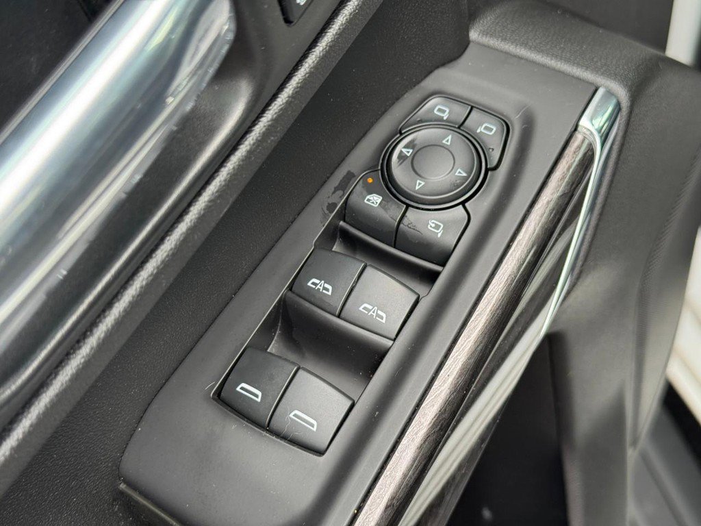 Used 2021 Chevrolet Silverado 1500 LTZ image 16