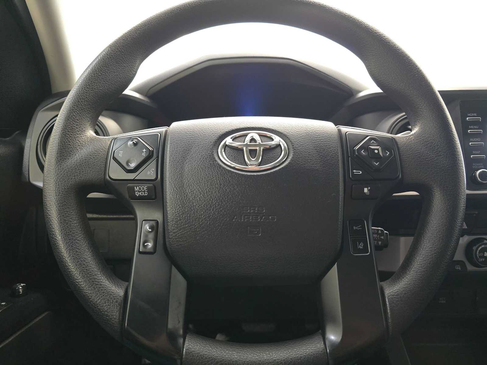 Used 2020 Toyota Tacoma SR AWD/4WD image 11