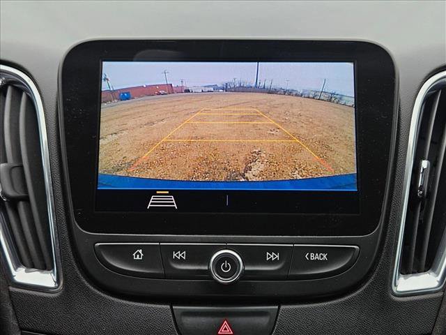 Used 2019 Chevrolet Malibu LT w/ Driver Confidence Package image 16