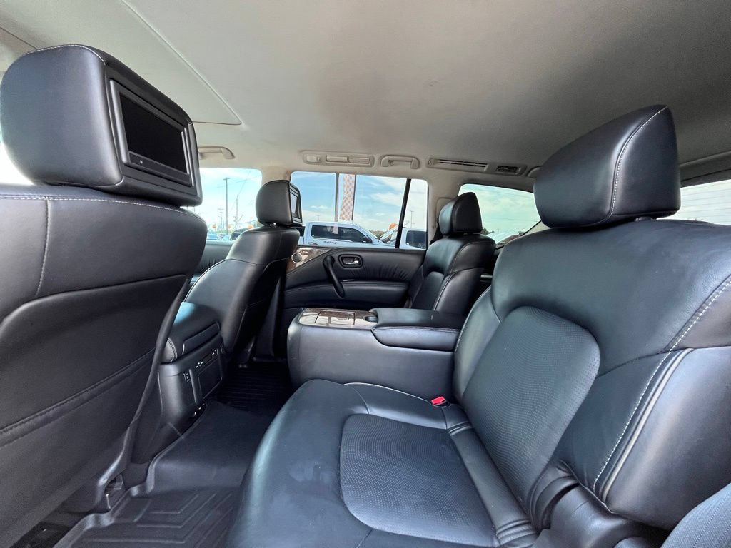 Used 2017 INFINITI QX80 4WD w/ Driver Assistance Package image 24