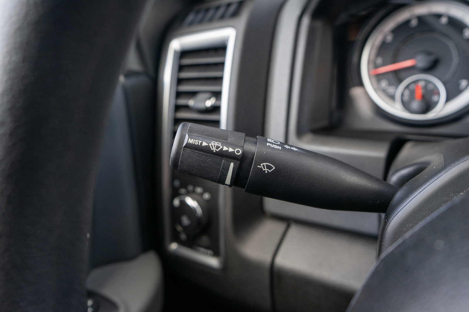 Used 2019 RAM 1500 Classic Warlock AWD/4WD image 24