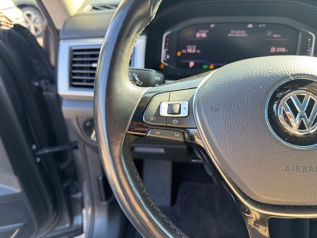 Used 2019 Volkswagen Atlas SEL AWD/4WD image 17