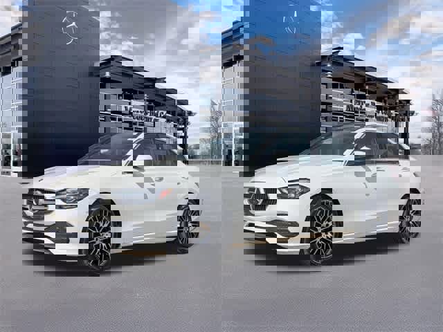 Used 2023 Mercedes-Benz C 300 4MATIC Sedan w/ Exclusive Trim Package image 5