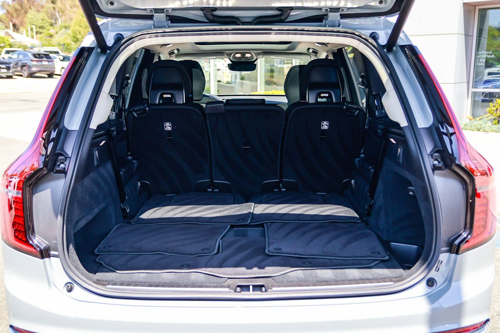 Used 2026 Volvo XC90 B5 Core image 29