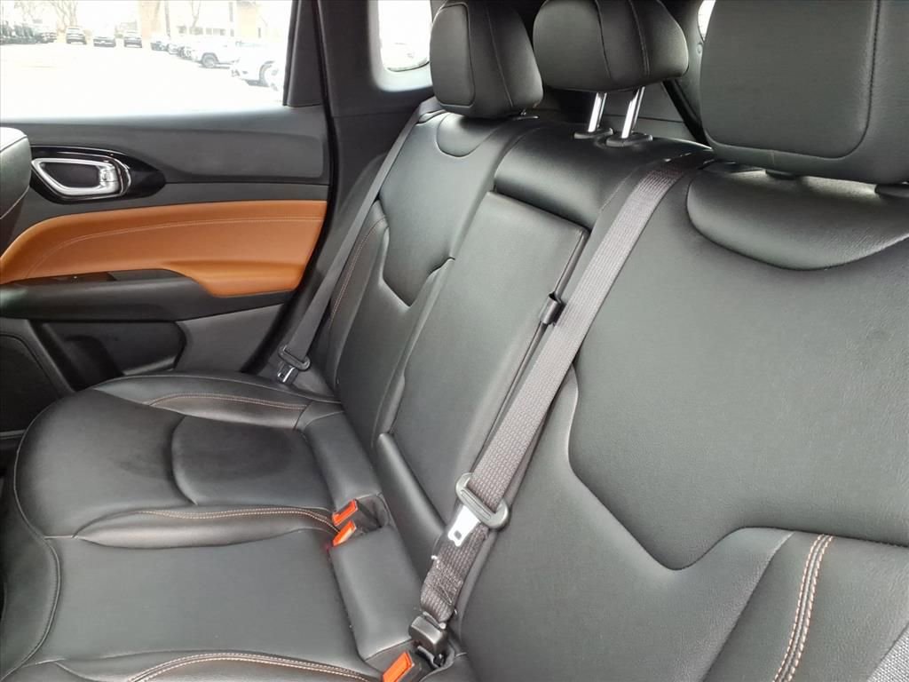 Certified 2024 Jeep Compass Limited image 10