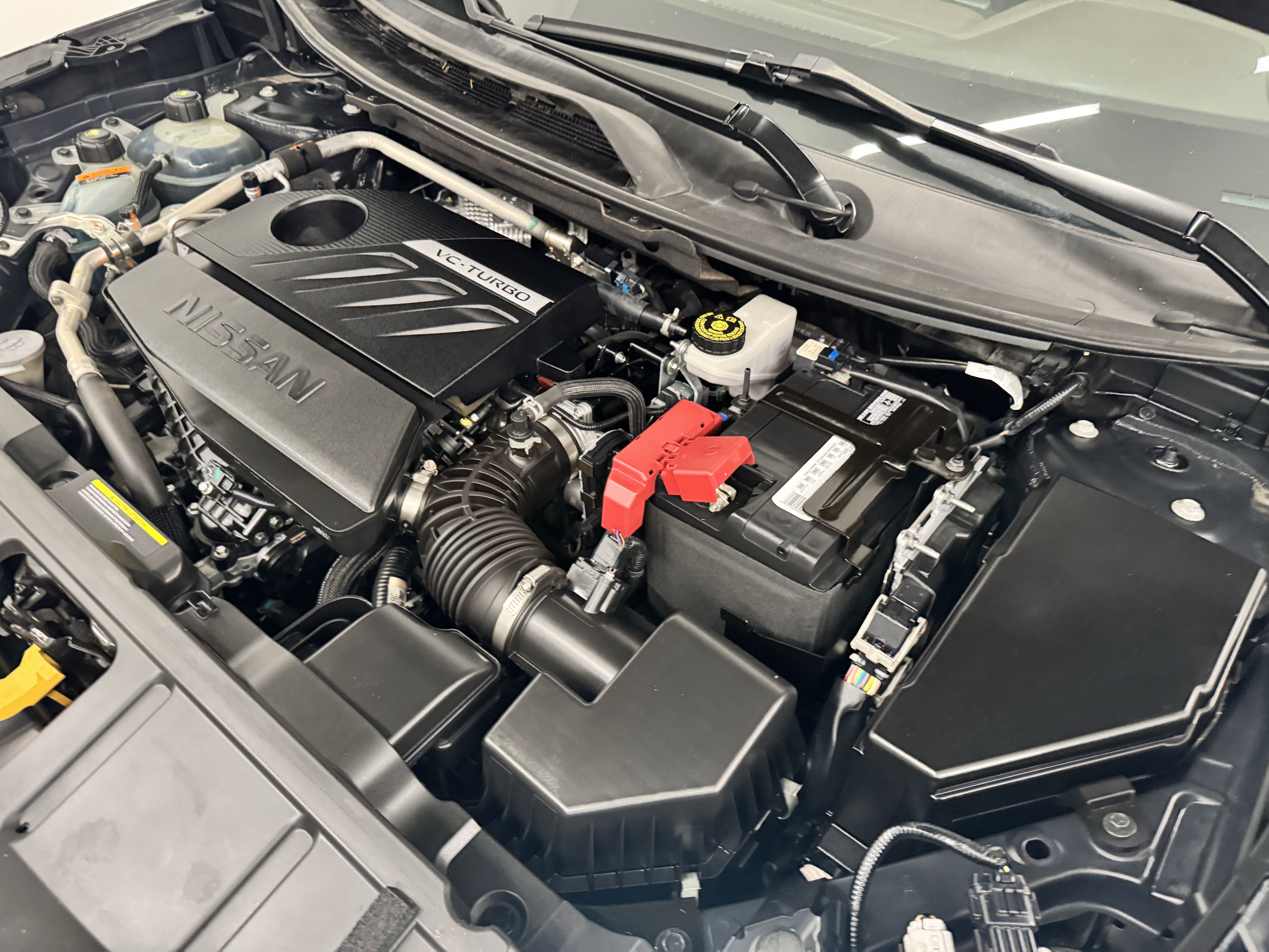 Used 2022 Nissan Rogue SV image 28