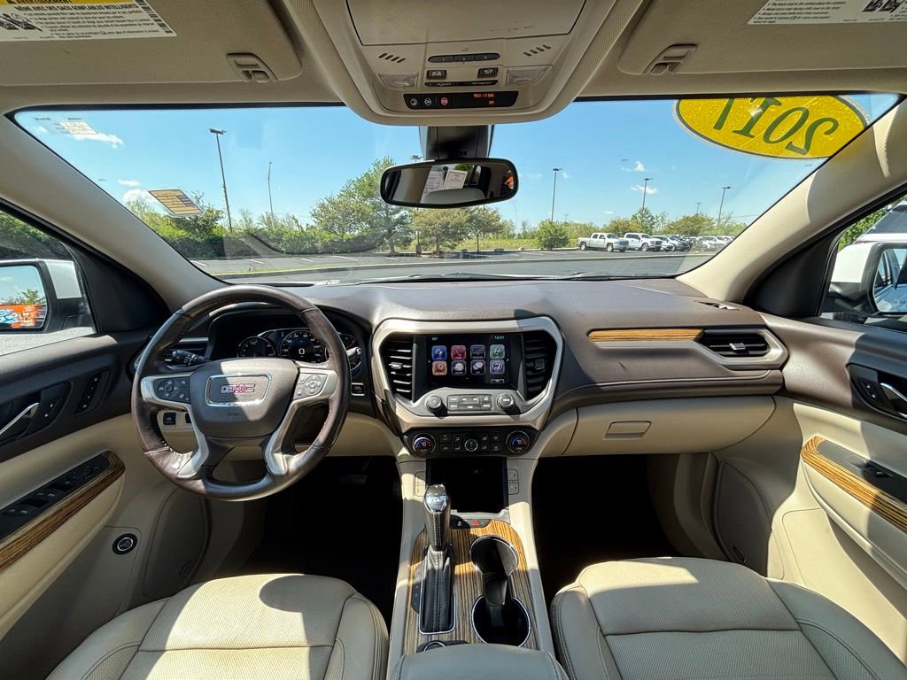 Used 2017 GMC Acadia Denali AWD/4WD image 28