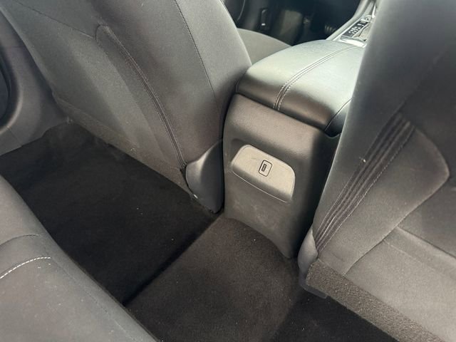 Used 2024 Nissan Sentra SV FWD image 23