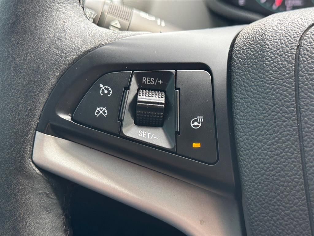 Used 2019 Chevrolet Sonic LT w/ Convenience Package FWD image 16