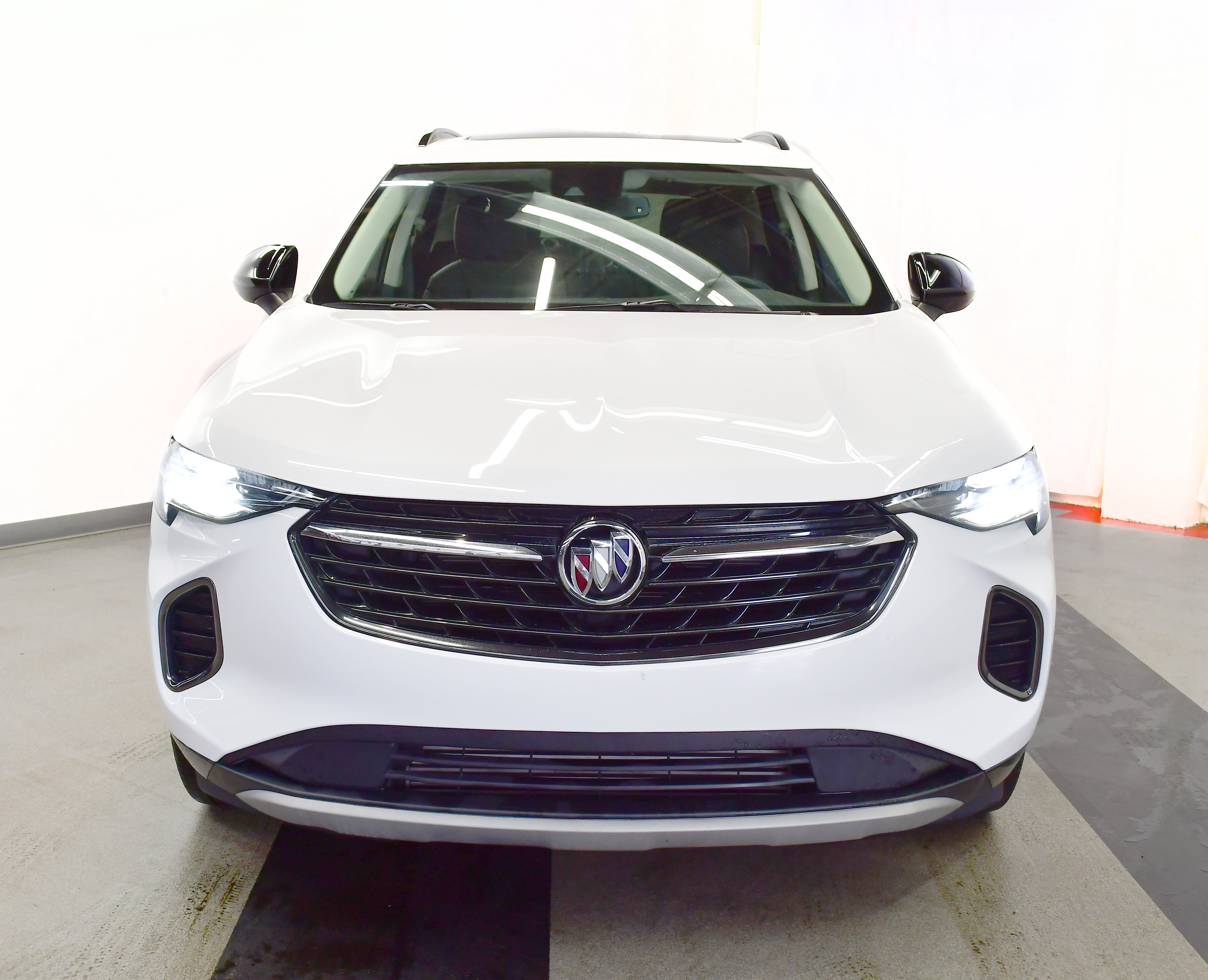 Used 2023 Buick Envision Essence w/ Sport Touring Package image 6