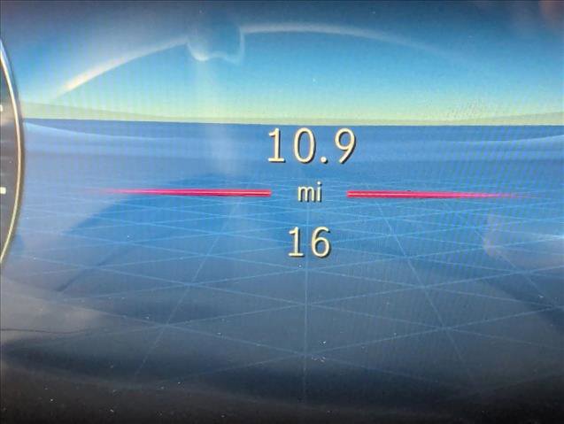 New 2026 Mercedes-Benz GLB 250 image 10