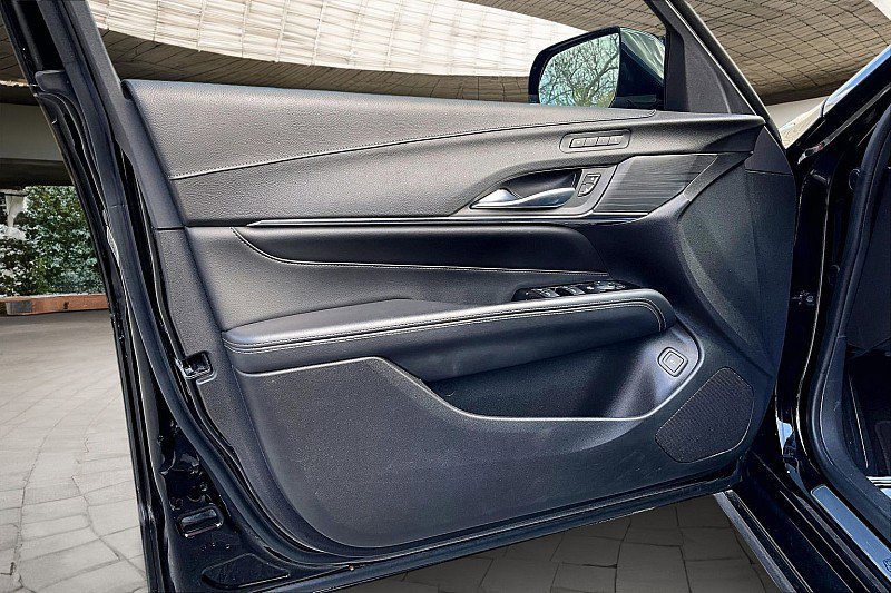 Used 2023 Cadillac CT4 Premium Luxury w/ Climate Package image 17