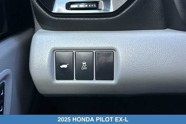 Certified 2025 Honda Pilot EX-L image 33