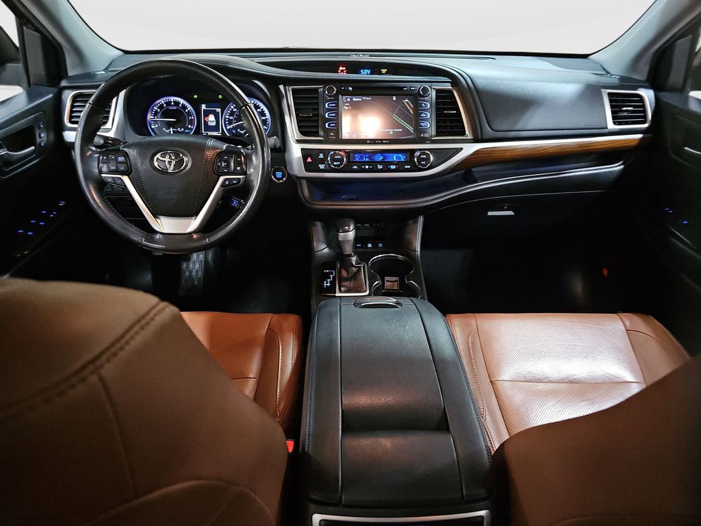 Used 2019 Toyota Highlander Limited AWD/4WD image 20