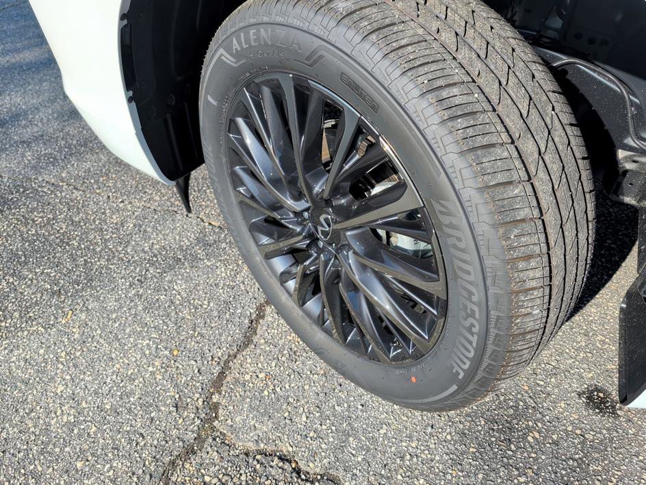 New 2026 INFINITI QX80 Autograph image 8