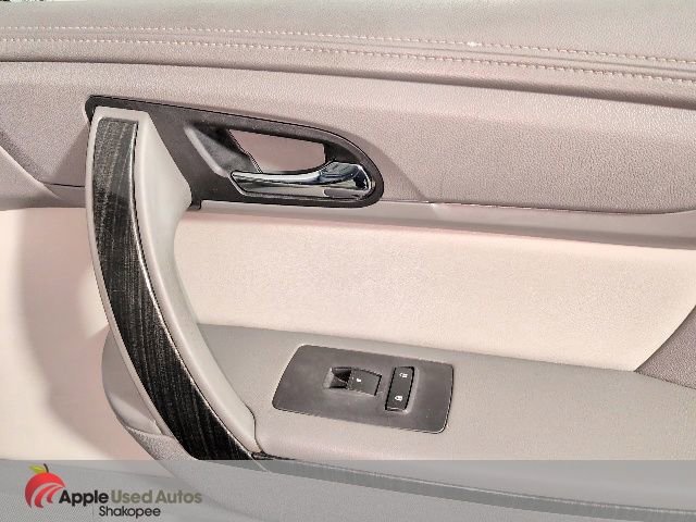 Used 2017 GMC Acadia Limited SLT image 47