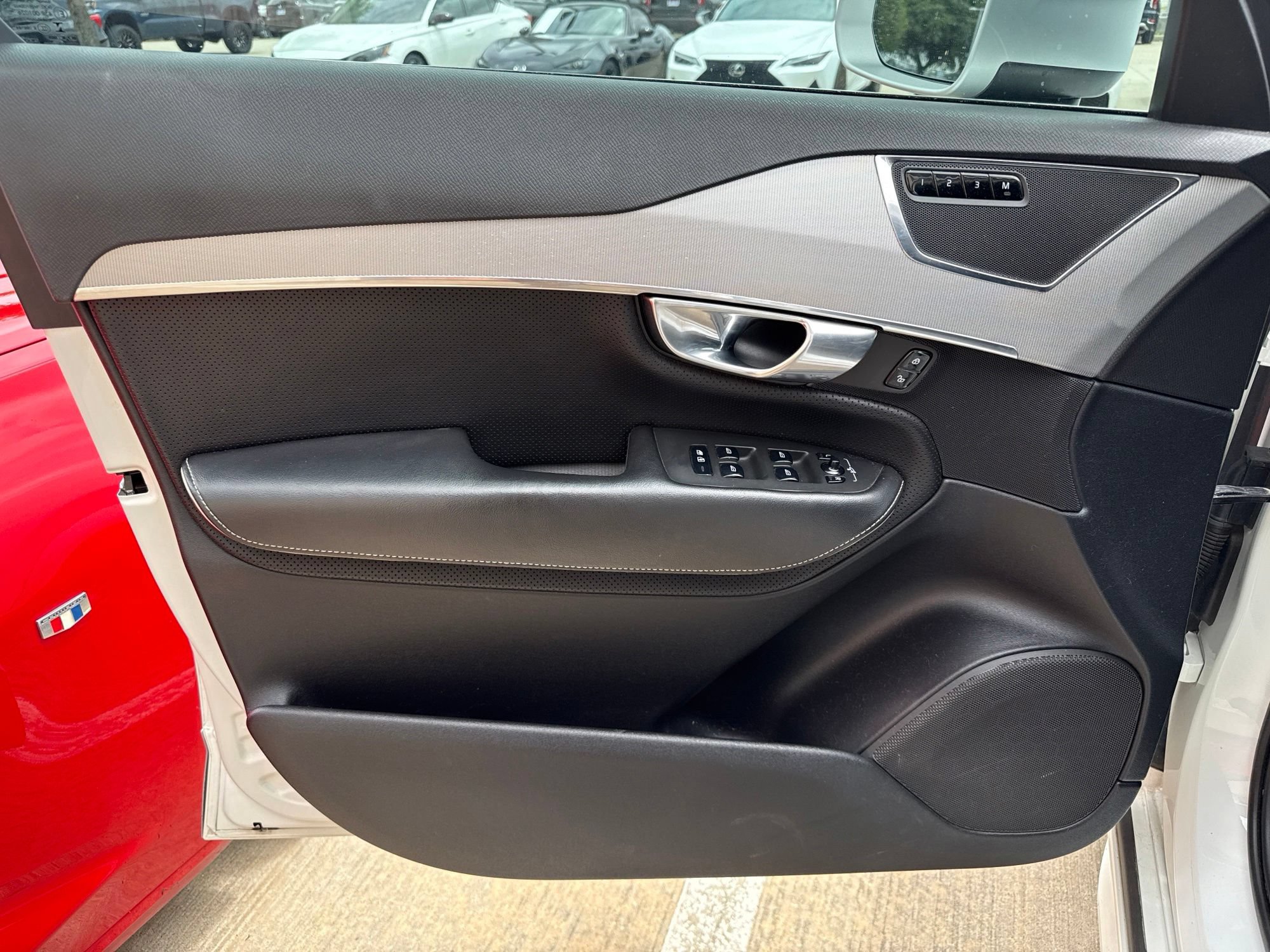 Used 2018 Volvo XC90 T5 R-Design w/ Convenience Package FWD image 10