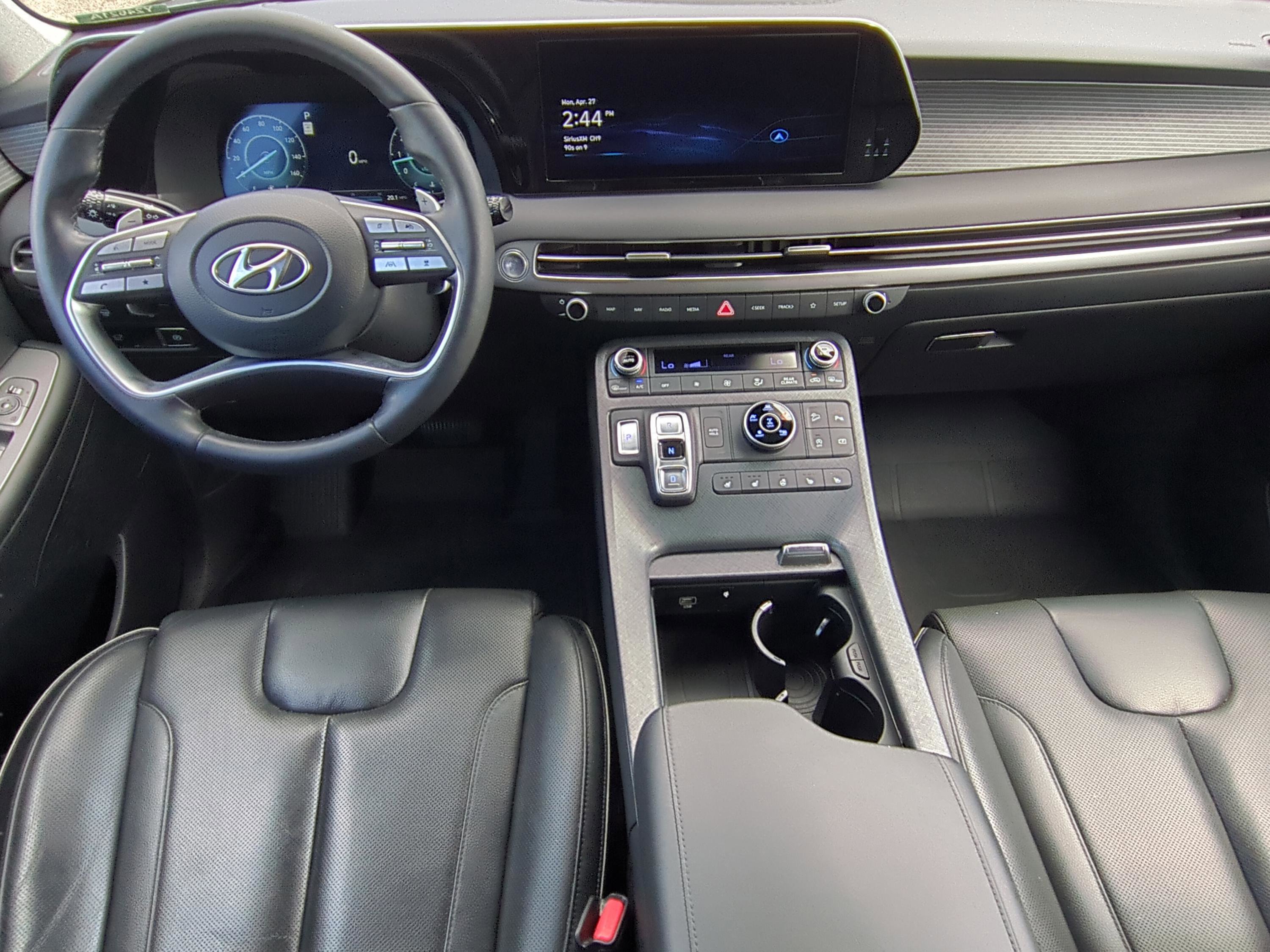 Used 2023 Hyundai Palisade Limited AWD/4WD image 11