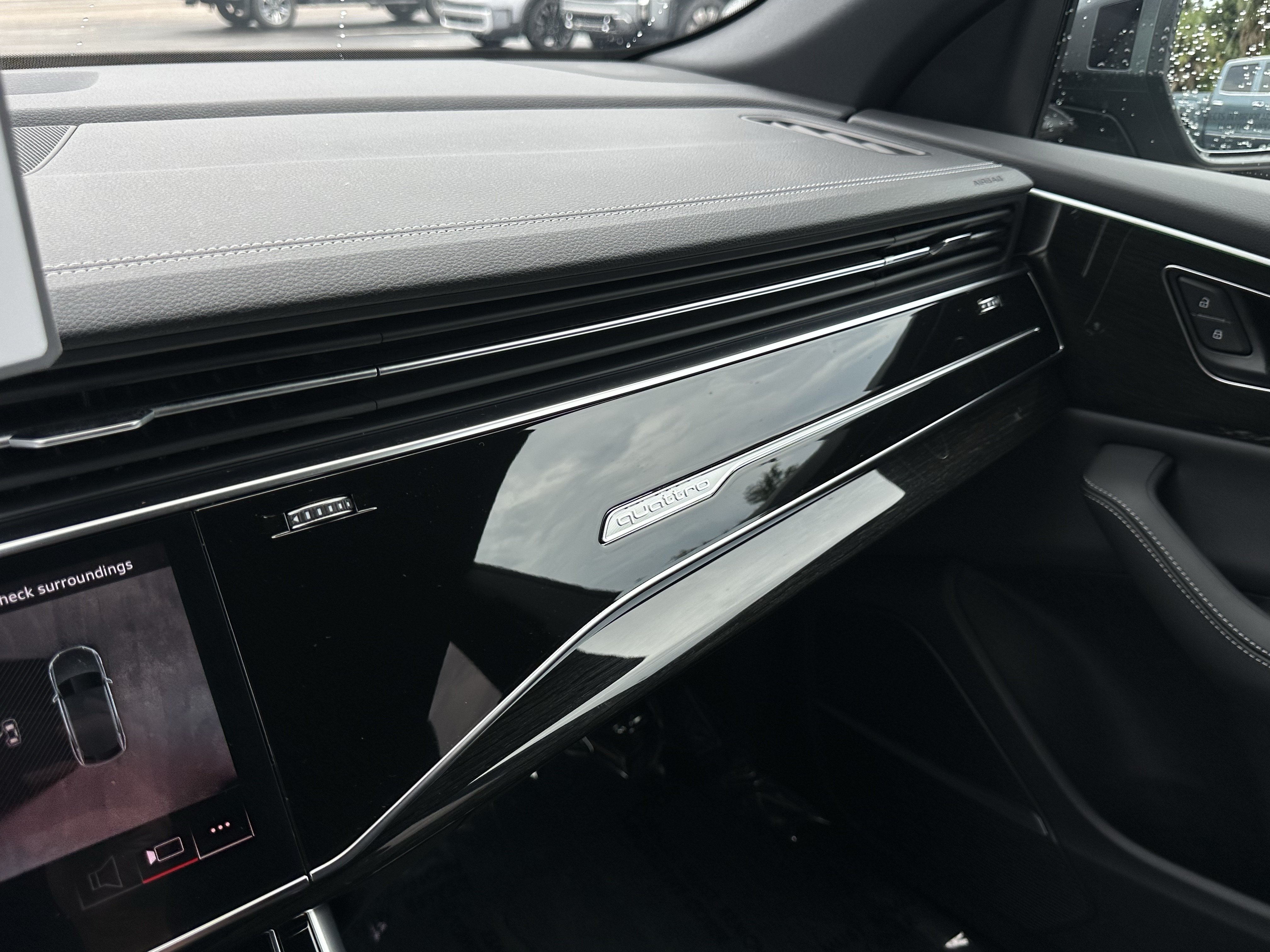 Used 2026 Audi Q8 Premium Plus AWD/4WD image 31