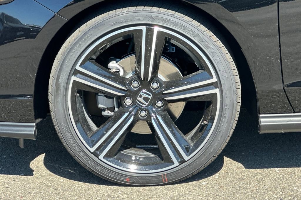 New 2026 Honda Accord SE image 32