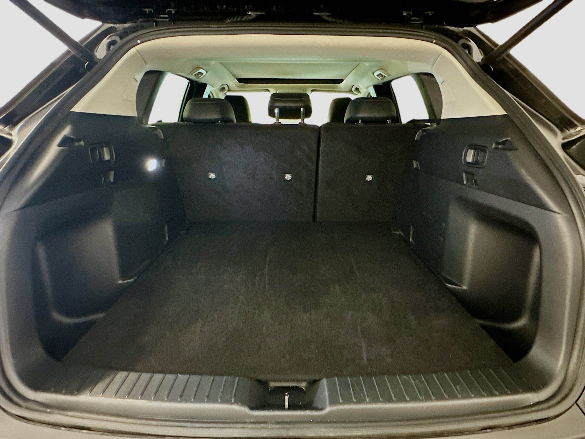 Used 2025 MAZDA CX-50 AWD 2.5 S w/ Premium Package image 31