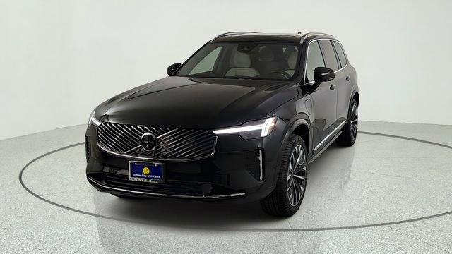 New 2026 Volvo XC90 T8 Plus w/ Protection Package Premier AWD/4WD image 2